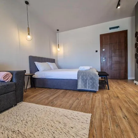 Cozy In With Free Parking By Flat Mаnager בנסקו